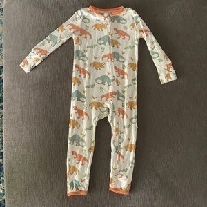 GUC Free Birdees snug fit footless dinosaur onesie